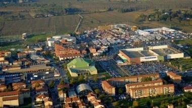 Pontedera dall’alto: le foto aeree usate per scoprire le case fantasma