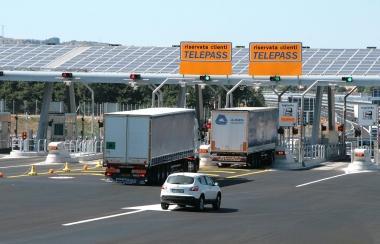 Il nuovo casello dellA12 a Vada 