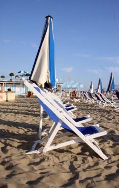 Ombrelloni in spiaggia
