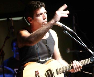 <b>INTERVISTA A BOBO </b>Sul sito in una lunga intervista video Rondelli parla della realt&agrave; musicale livornese e commenta il blog del Tirreno         