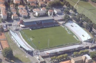 Lo stadio di Lucca e il sindaco Mauro Favilla