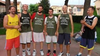 <b>TERZI </b>I ragazzi dell’Olympia Montale organizzatori del memorial Petroni e terzi in classifica in un torneo che ha riscosso ancora una volta gran successo