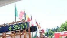 L’iron man Gianluca Cartei all’arrivo col tempo impiegato e che lo ha fatto diventare campione d’Italia nella categoria MM55
