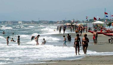 Mare deluxe o proletario?