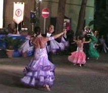 Al gran ballo delle debuttanti nel salone delle feste del Park Hotel
