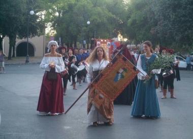Il corteggio storico per la festa di San Paolino 