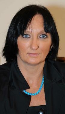 Ma la Stellini ribadisce «La decisione è presa faremo un concorso di idee»