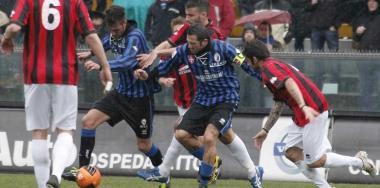 <b>DERBY. </b>La Lucchese sarebbe ancora a rischio e partirebbe comunque da -6 punti. 