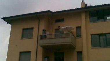 Estetista trovata morta nel letto: è giallo