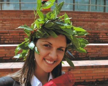 UN 100 PER ELENA «Congratulazioni Elena, da Cristina, dai tuoi nonni, dai tuoi genitori ...