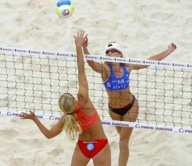 Una gara di beach volley 