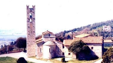 <b>GIOIELLO.</b> La chiesa romanica di Pieve a Elici