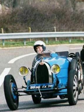 Due magnifche auto storiche che partecipano alla 14&ordf; edizione del trofeo Biondetti  