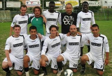 <b>CAMPIONI REGIONALI. </b>Il gruppo della Squadra di Sergio 