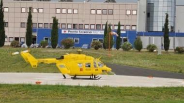 Moto contro auto, grave ragazzo di 14 anni