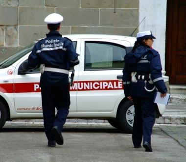 Vigili urbani e un incidente sulla Lodovica (archivio)