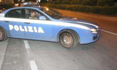 Una volante del commissariato  