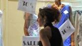 Un flop la prima domenica di svendite Molti negozi hanno rinunciato all'apertura