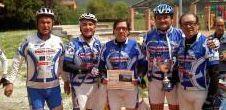 Alcuni portacolori della Polisportiva Omega di Fucecchio 