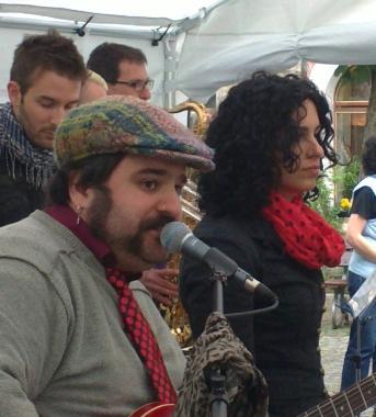 Un momento della festa a Wunsiedel a cui ha preso parte il Comitato gemellaggi di Volterra 