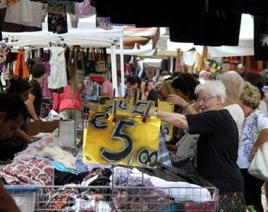 Multe e ingorghi non spaventano i clienti