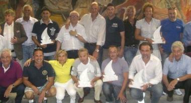 Il gruppo degli allenatori premiati         