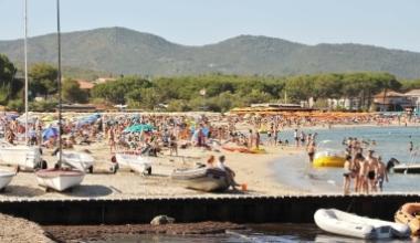 Bambino di 4 anni rischia di annegare a Marina di Campo