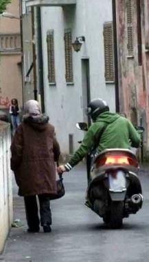 La scena di uno scippo