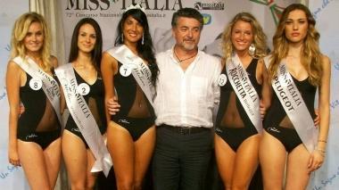 L’assessore al turismo Luca Agostini con le miss