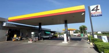 La stazione di servizio a Lazzeretto 