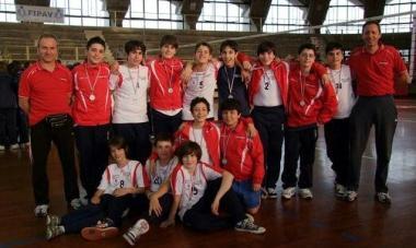 La formazione Under 13 del Volley Prato campione provinciale 