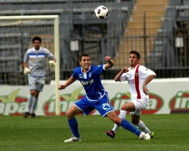 Lino Marzoratti in azione nel match contro il Livorno Il difensore azzurro piace molto al Partizan Belgrado 