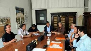 L’incontro fra cittadini di Miseglia, il sindaco e tecnici della Progetto Carrara