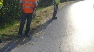 Altroché buca, lì c'è una frana