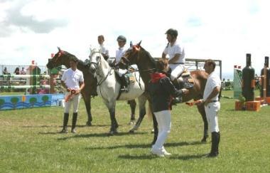 Cavalieri si preparano al Casale del Mare 