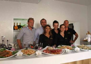 La nuova Champagnerie in piazza Alberica   