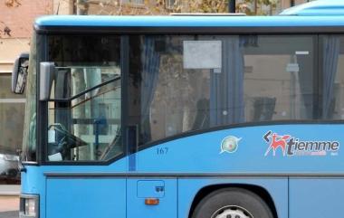 Quanti disagi per i pendolari diretti a Piombino Sporcizia e viaggi in piedi