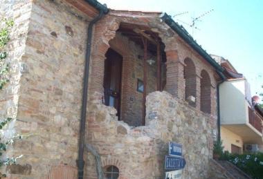 «La Tirrenica come la Tav»
