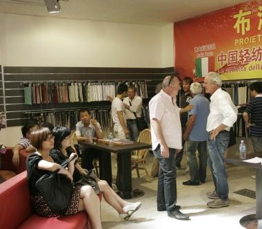Tessuti e non solo nel supermarket made in China 
