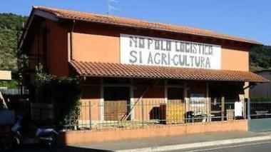 <b>PROTESTA </b>contro il polo logistico a Braccagni Sotto a destra l’area di via Serenissima