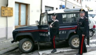 Badante ostaggio di un anziano, liberata dai carabinieri