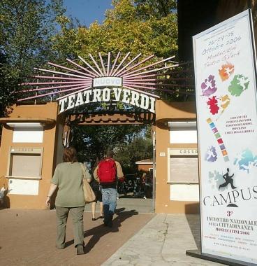Lingresso del Teatro Verdi  
