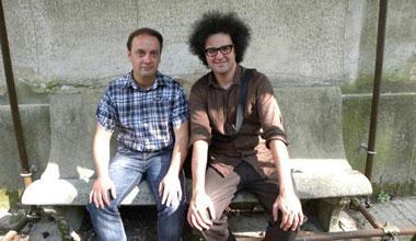 Cristicchi al manicomio di Volterra per contemplare il graffito di Nannetti
