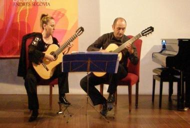 I due musicisti che apriranno il festival della chitarra 
