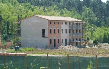 Le case costruite al posto delle serre a S. Macario (Vip) 
