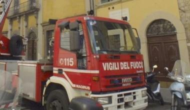 Esplode una cabina elettrica alle Poste