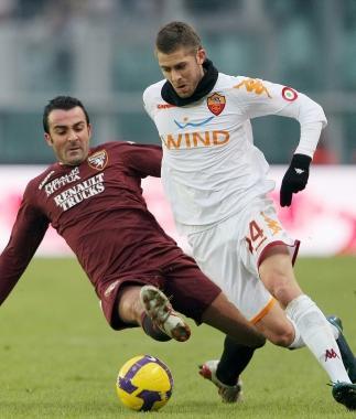 <b>MERCATO.</b> Un tackle di Barone, Lunardini contro Ronaldinho e Galabinov 