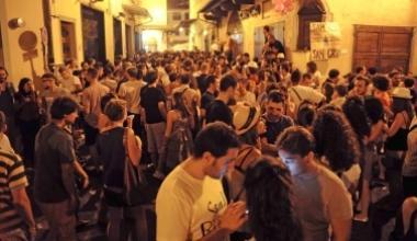 I residenti del centro dicono basta ai "selvaggi"
