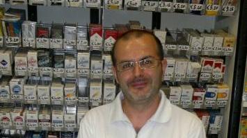 Il titolare della tabaccheria Marco Scardigli