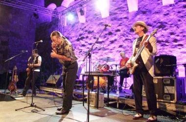 La precedente esibizione (nel 2009) al Rivellino della Treves Blues Band 